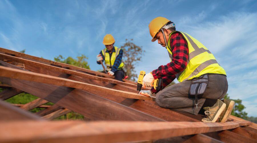 Expert Emergency Roof Repairs services in Livermore, KY